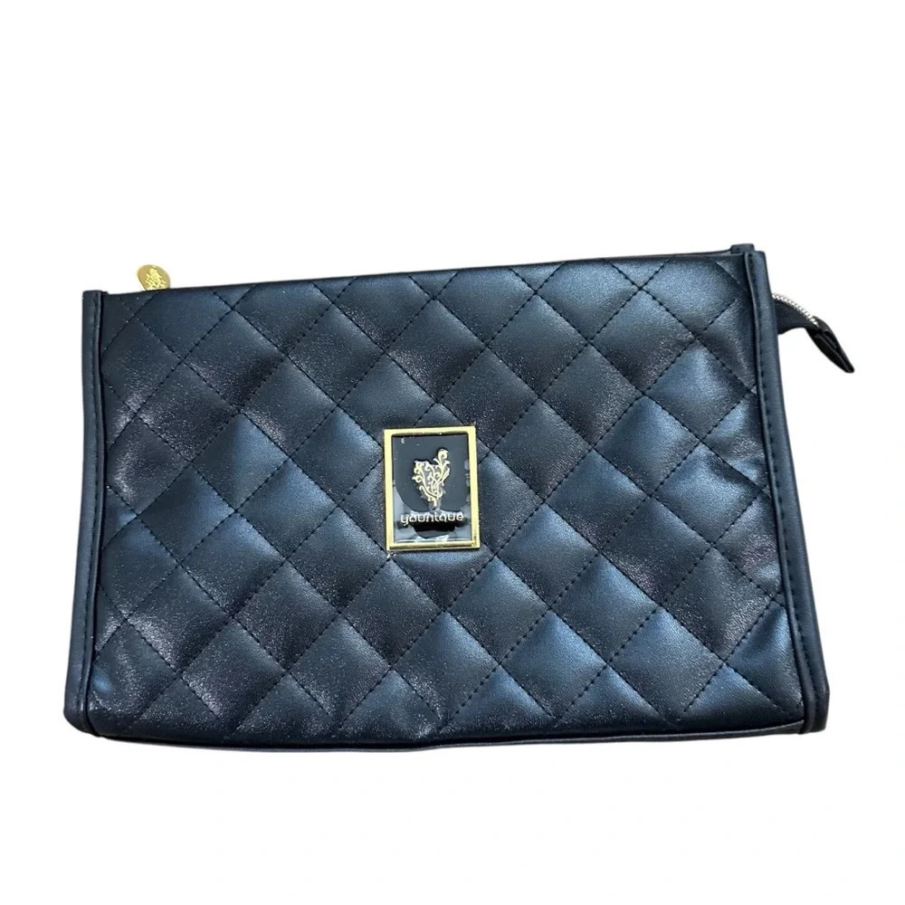 Younique Women’s Blackk Quilted Makeup Bag/Purse with Gold Chain Strap GUC